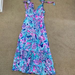 Lilly Pulitzer maxi dress with shoulder ties. Worn once